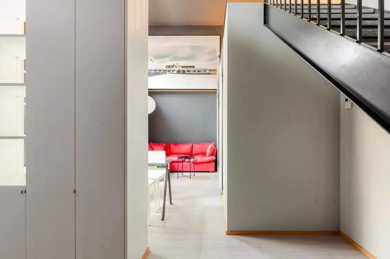 Design Spacious Loft In Navigli - Hosted By Sweetstay Milan