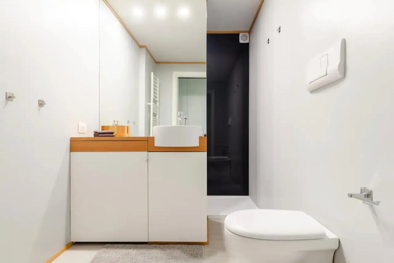 Design Spacious Loft In Navigli - Hosted By Sweetstay Milan Apartment